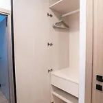 City 1 Bd By Hostlovers