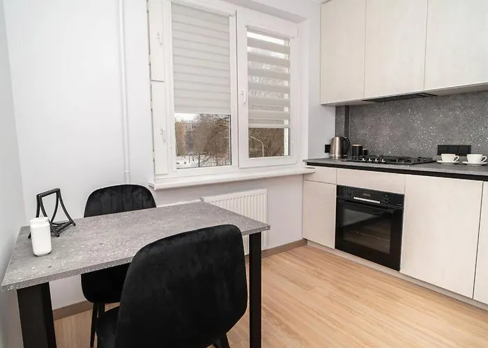 City 1 Bd By Hostlovers 公寓