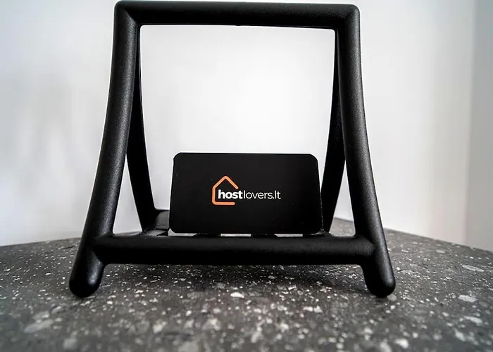 City 1 Bd By Hostlovers 考纳斯