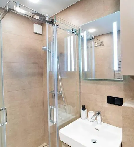 City 1 Bd By Hostlovers 公寓 *